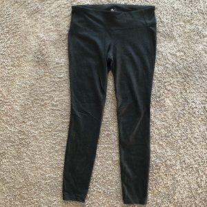 Gap Gfast grey mid rise workout leggings